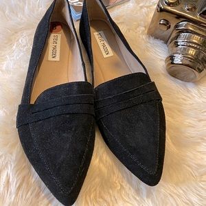 Genuine Suede Steve Madden Flats - Size 8